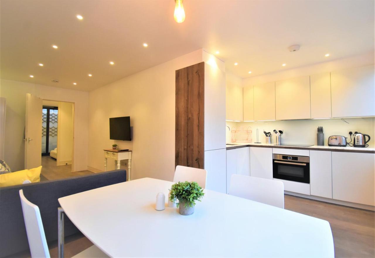 Stunning Apartment, Shirland Mews Londra Esterno foto