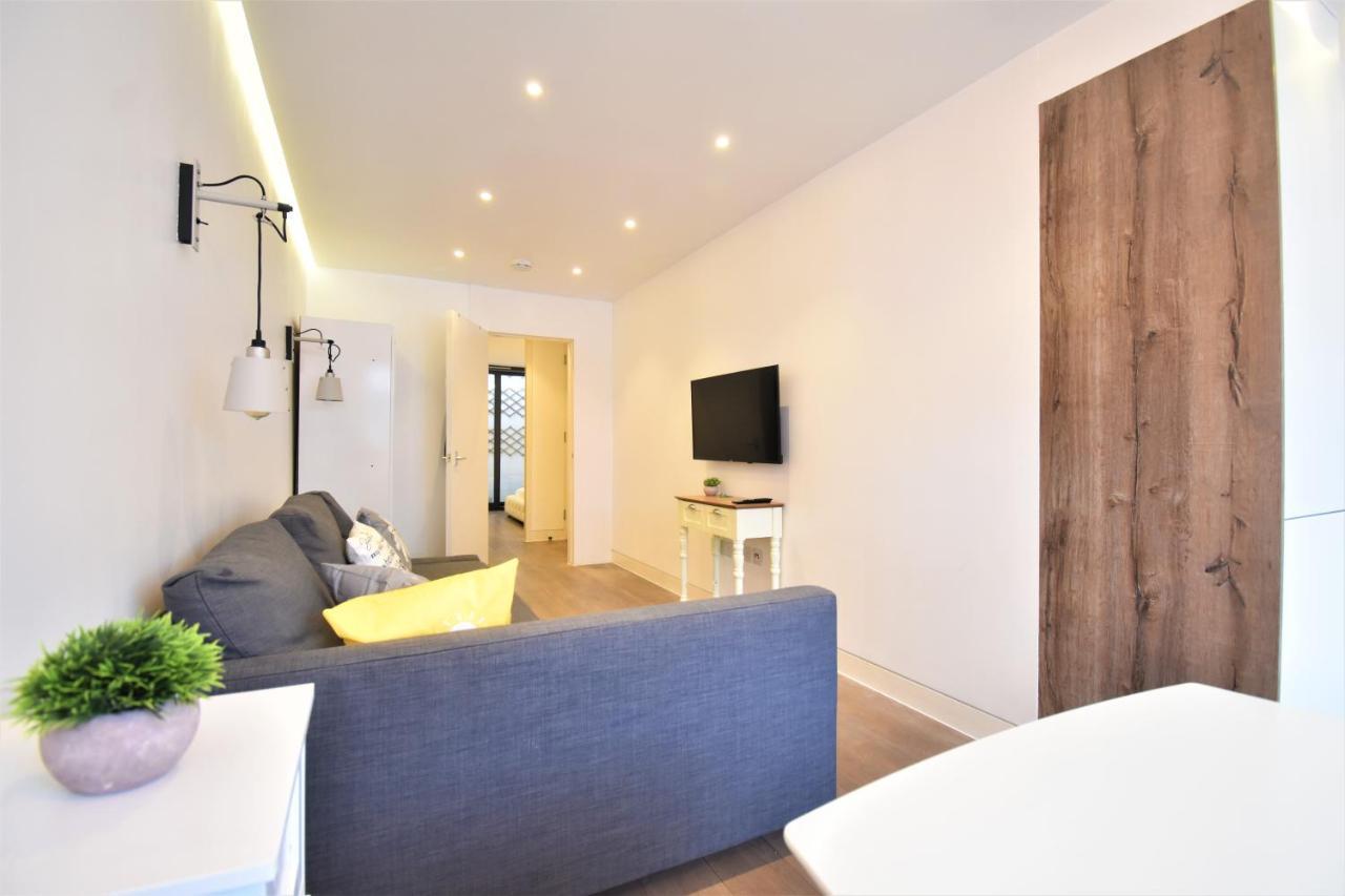 Stunning Apartment, Shirland Mews Londra Esterno foto